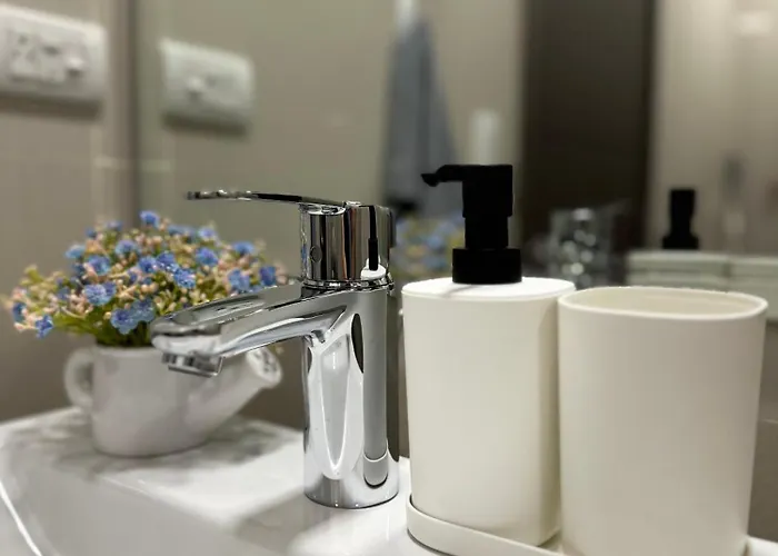 Aparthotel Bloom By Y&y Bayshore - Okada Moa Airport - Pool Gym